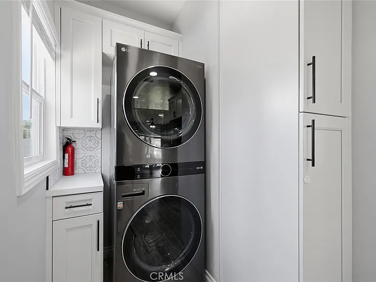 4167 Denker Ave — Photo 16