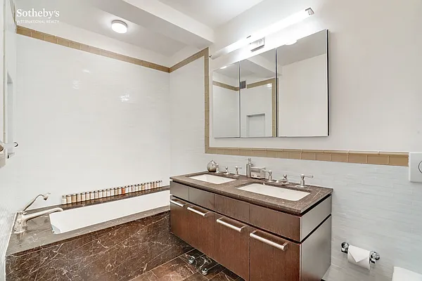 Rented by Sotheby's International Realty | media 8