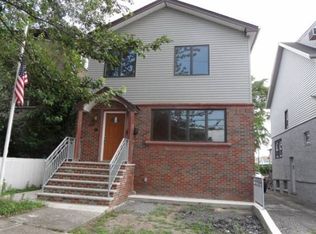 454 Edgewater Rd, Fairview, NJ 07022