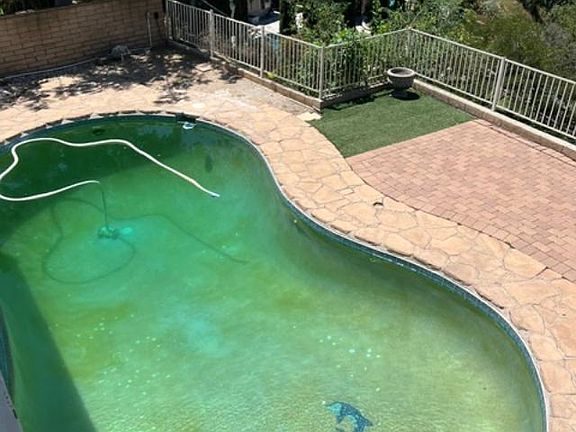 4th image of 3024 Small Canyon Dr
