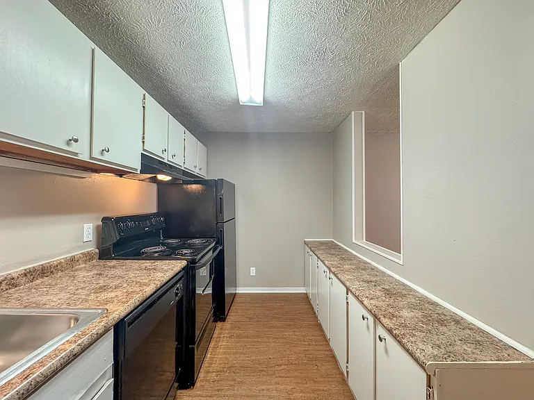 Autumn Chase Apartments — Photo 18
