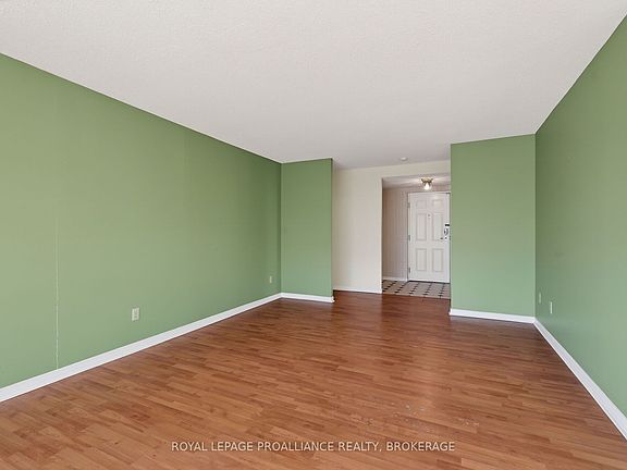 4th image of 257 Bath Rd #306