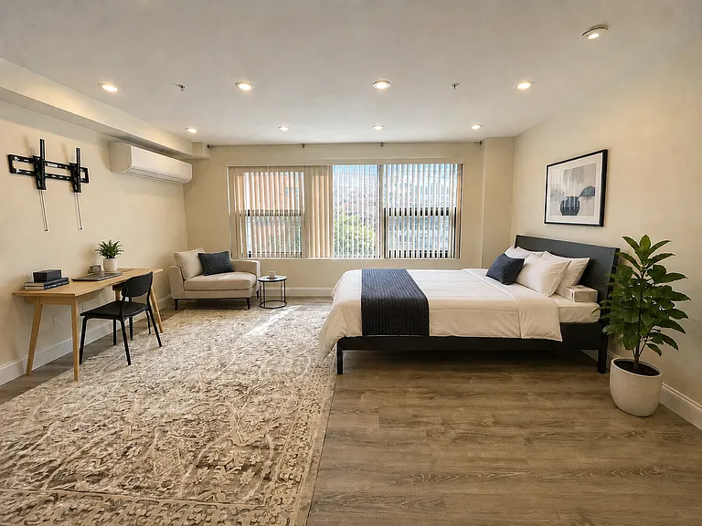 1028-1030 Commonwealth Ave #201 — Photo 1