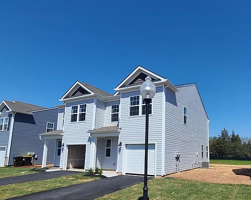 874 Peaceful Ln Photo 1