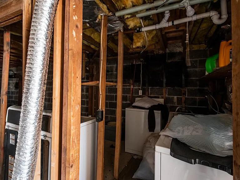 330 Hermitage St #2 — Photo 18