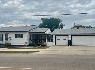 311 9th Ave W, Williston, ND 58801