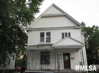 462 W Tompkins St, Galesburg, IL 61401