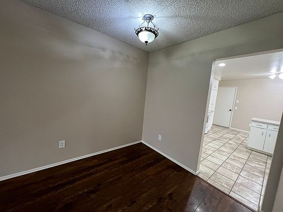 5th image of 24142 Village 24