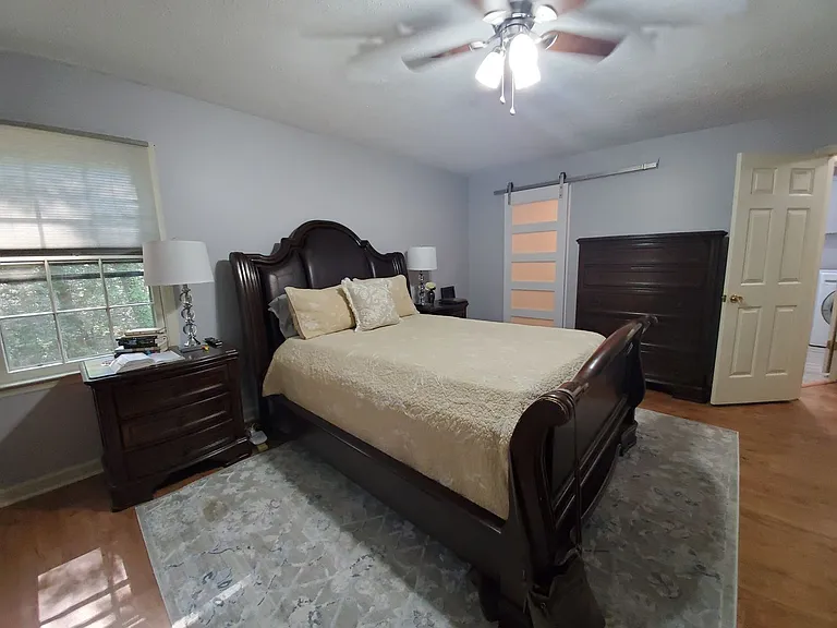 225 Woodglen Dr — Photo 21