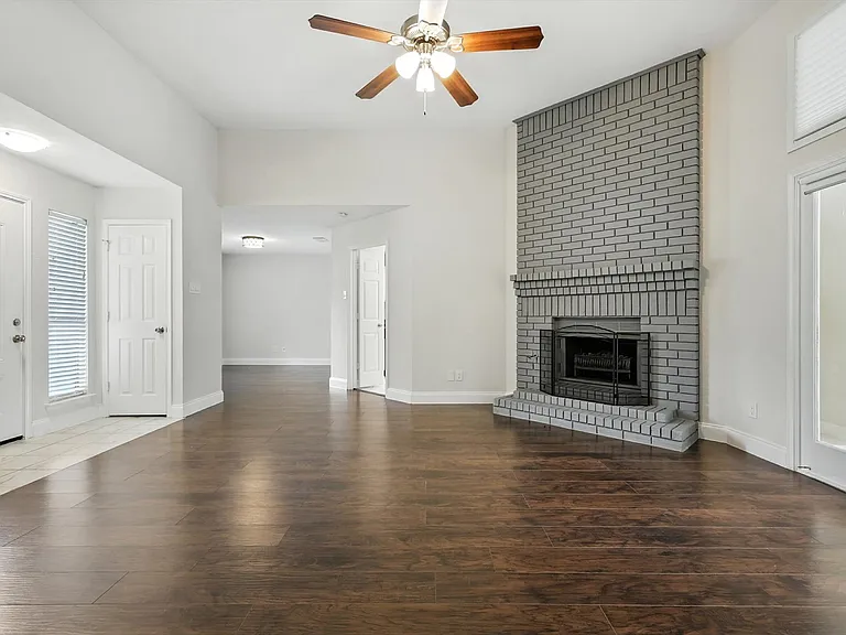 5446 Meadow Vista Ln — Photo 10