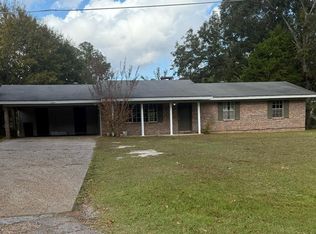 1305 Oakland St, Waynesboro, MS 39367