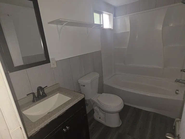 601 4th Ave #2 — Photo 11