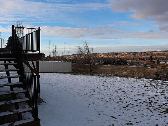 new 13'x10' trex deck