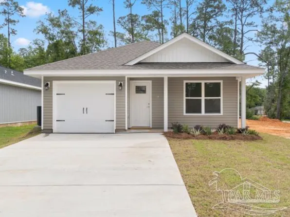 3121 Glade Dr, Milton, FL 32583