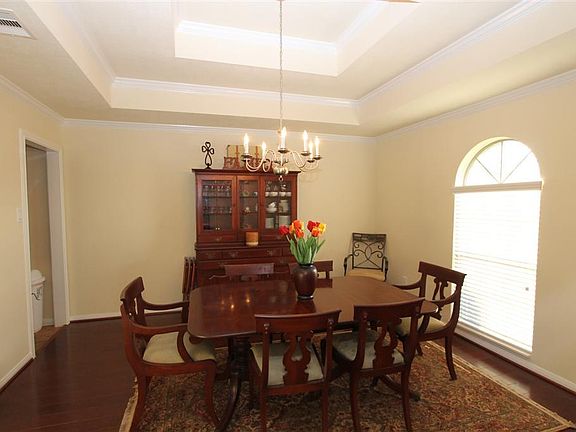 2nd image of 3803 Saddle Horn Ct