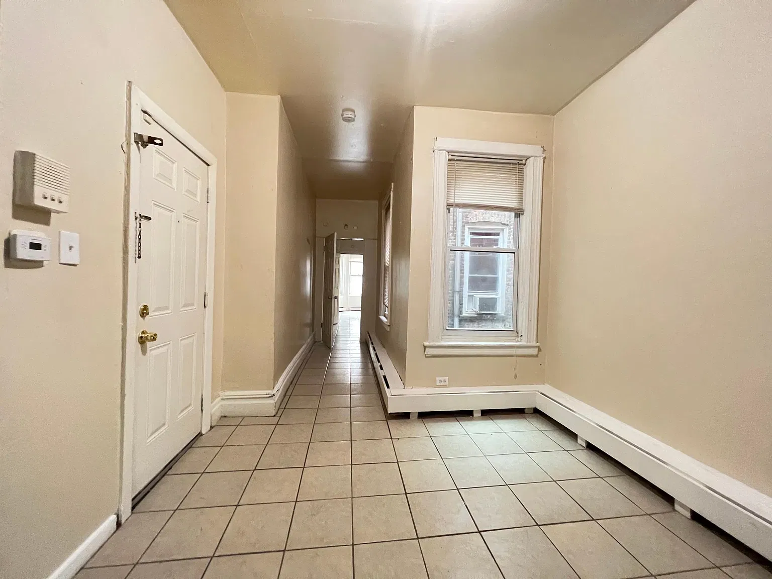 38 Bartholdi Ave — Photo 2