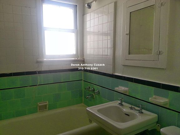 3rd image of 456 S Cochran Ave APT 302