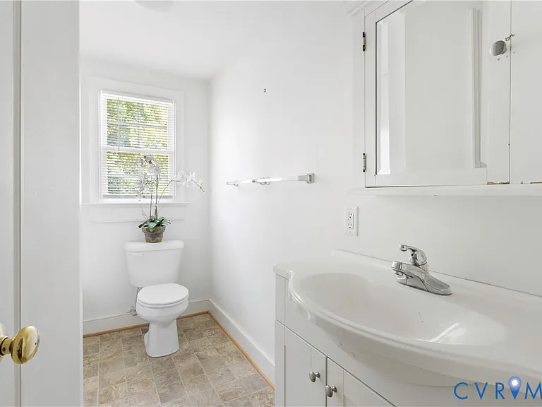 6414 Monument Ave — Photo 25