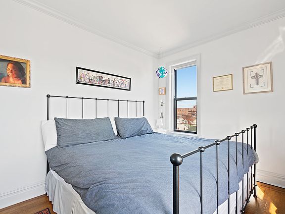 3rd image of 4222 Ketcham St #F7