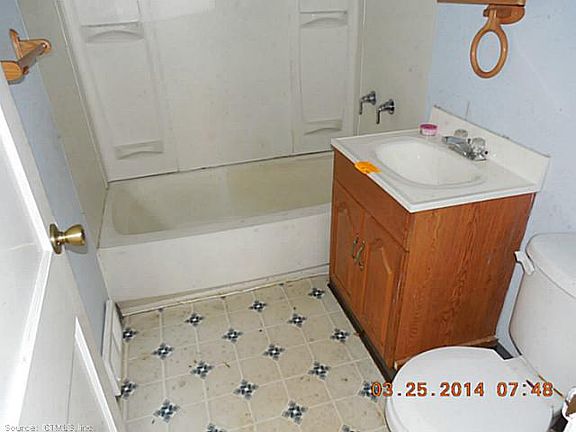 3rd image of 203 Blanchard St