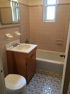 5th image of 83-19 141st St APT 428