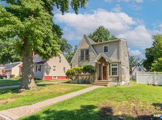315 Shepard Ave, Englewood, NJ 07631