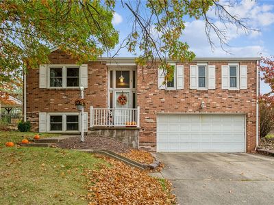 1898 Diane Merle Dr, Irwin, PA, 15642