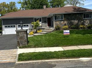 9 Oakland Ave, Yonkers, NY 10710