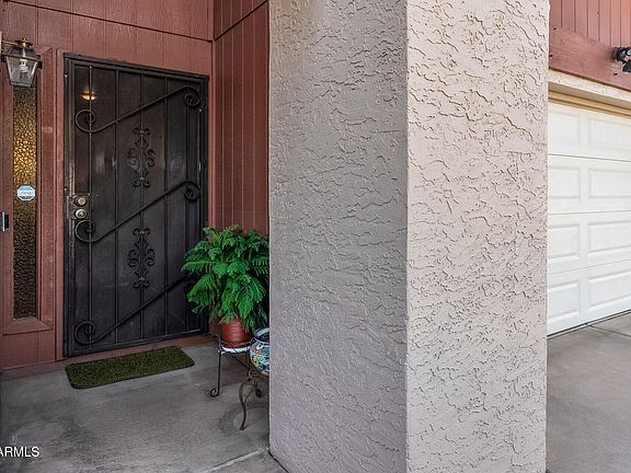 4th image of 17638 N 36TH Avenue