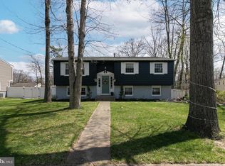 521 Quincy Dr, Turnersville, NJ 08012