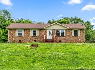 1317 Courtney Dr, Clarksville, TN 37042