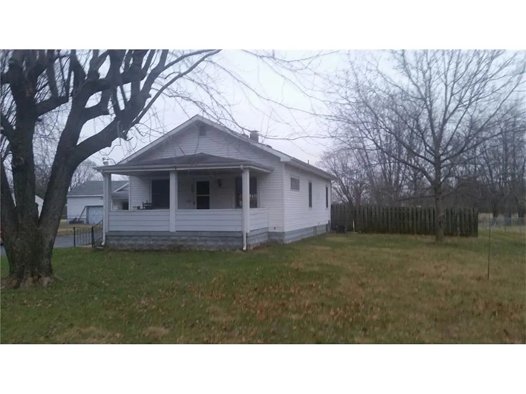 7508 Sprague St photo 1