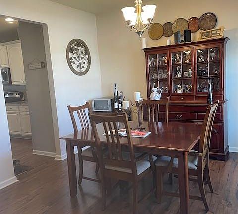 3rd image of 328 Ohara Dr