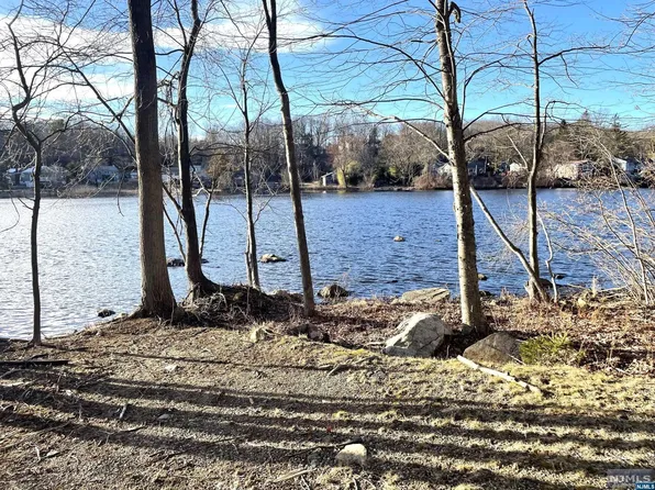 23 Upper Mount Glen Lake Dr, West Milford, NJ 07480