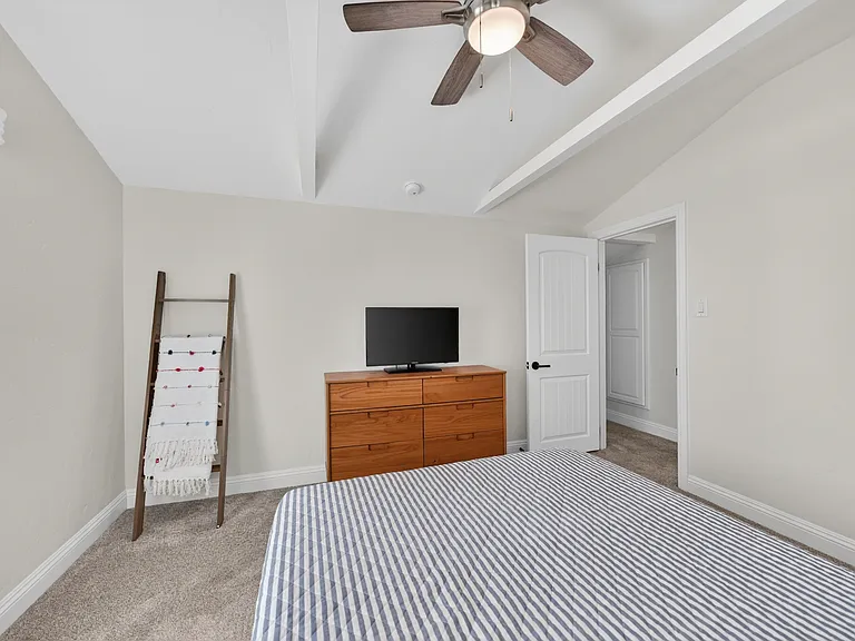 56B Surfside Ave — Photo 39