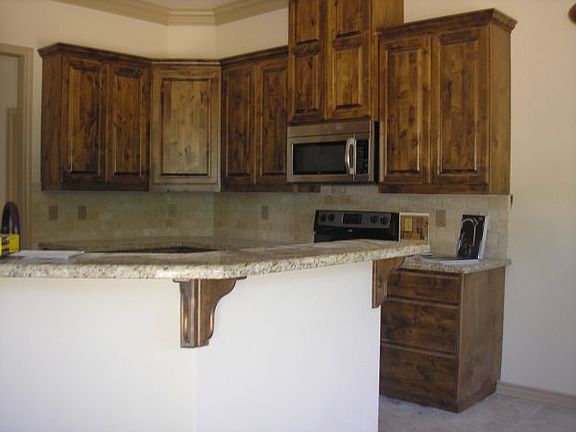 4th image of 2725 Colony Village Dr