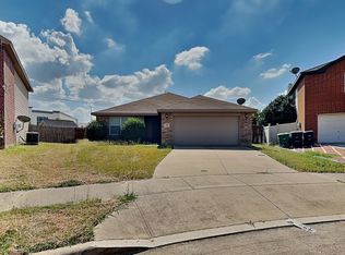 201 Dakota Ridge Dr, Fort Worth, TX 76134