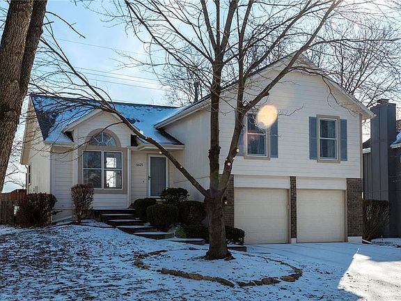 2nd image of 6605 W 158th Pl