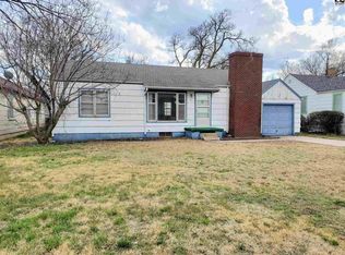 115 W 26th Ave, Hutchinson, KS 67502