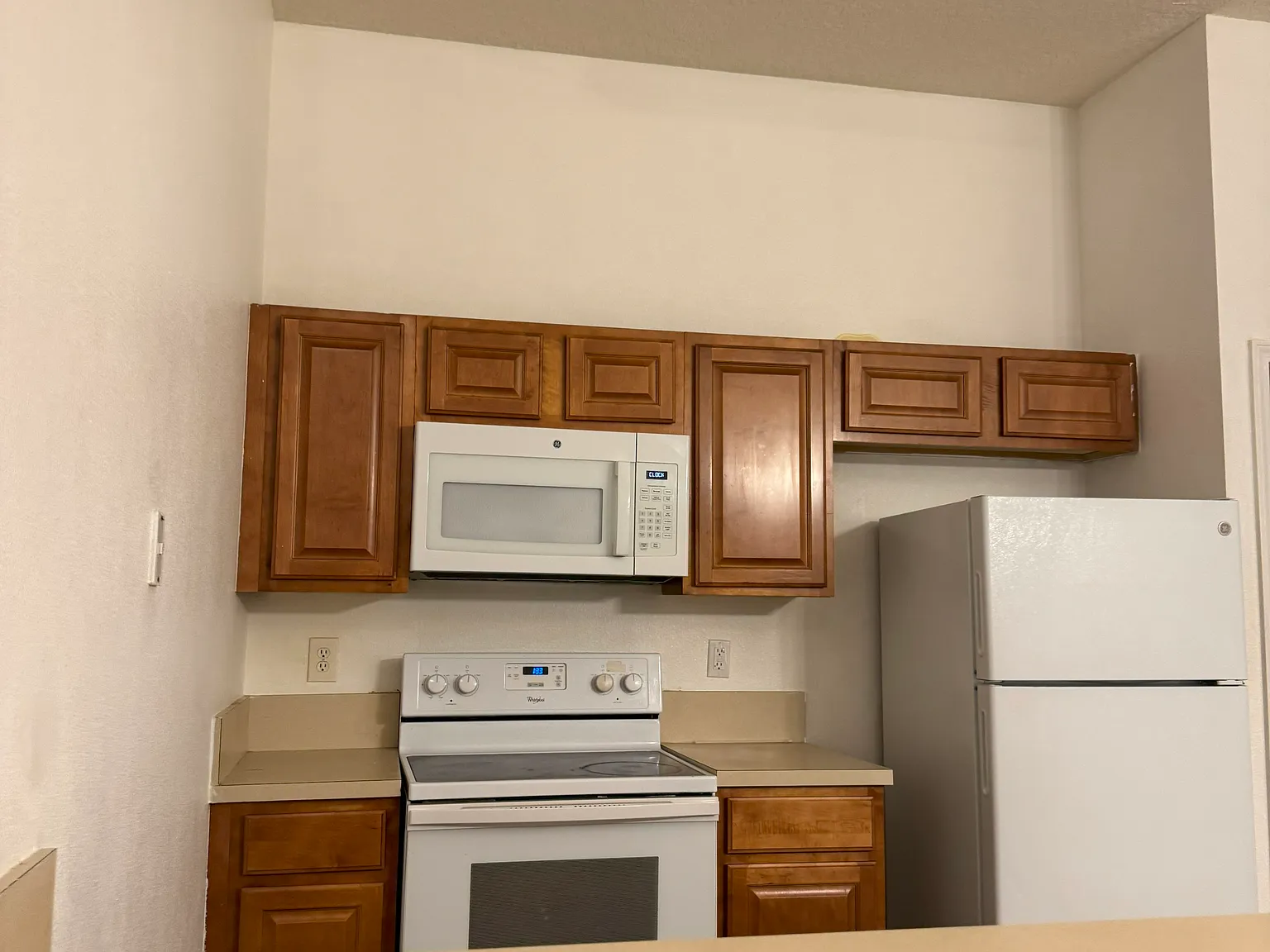 2 bed, 940 sqft, $1,300 — Photo 4