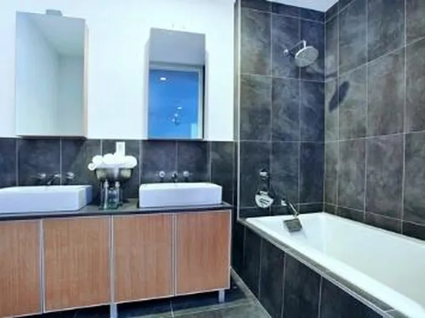 70 Berry Street image 1 of 4