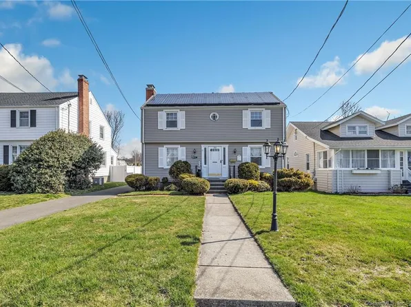 186 Margherita Lawn, Stratford, CT 06615