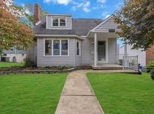 979 7th St, Beaver, PA 15009