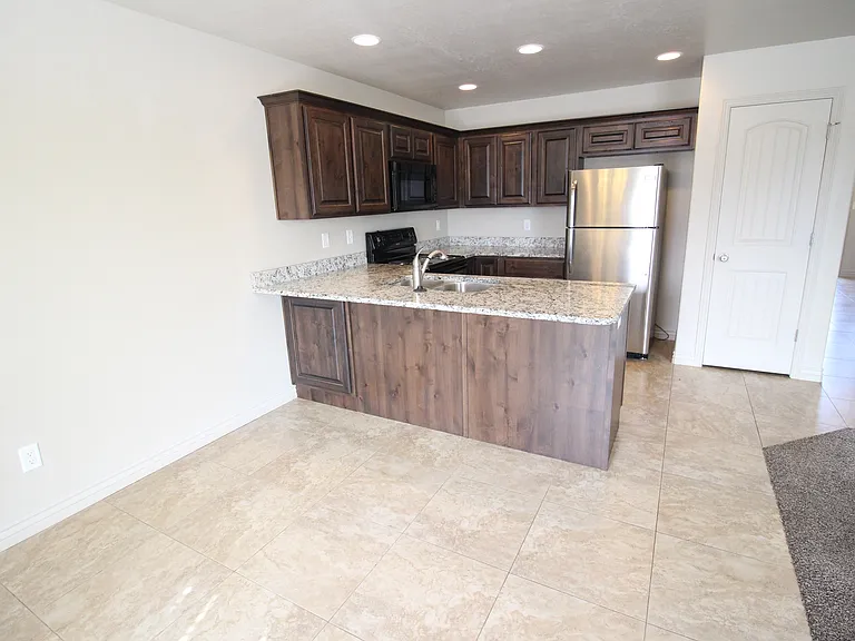4325 W 5775 S #3B — Photo 7