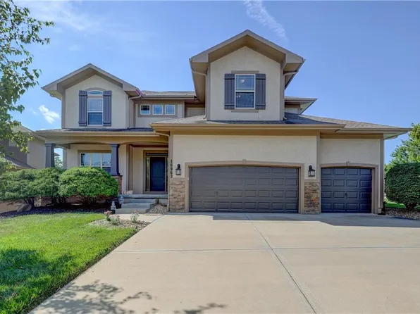 10963 S Carbondale St, Olathe, KS 66061