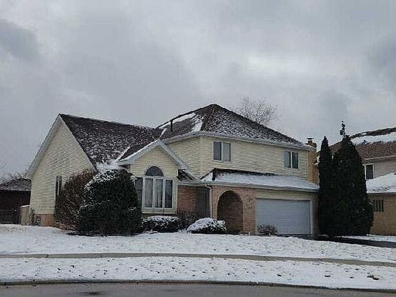 4th image of 2031 E 171st Ct