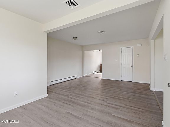 3rd image of 8 A S Heron Street