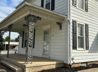 233 S Main St, Manchester, PA 17345