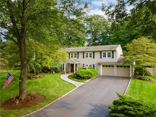 5 Enterprise Court, Nanuet, NY 10954