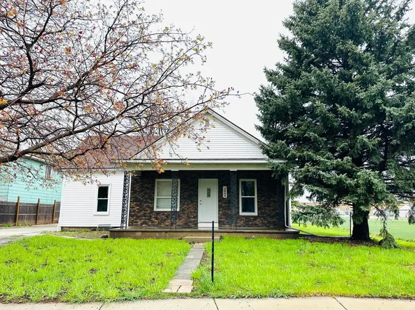 905 N Mentzer St, Mitchell, SD 57301